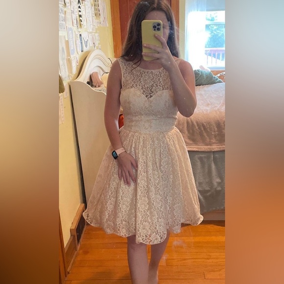 ModCloth Pink Lace Semi-Formal Dress - Picture 1 of 2